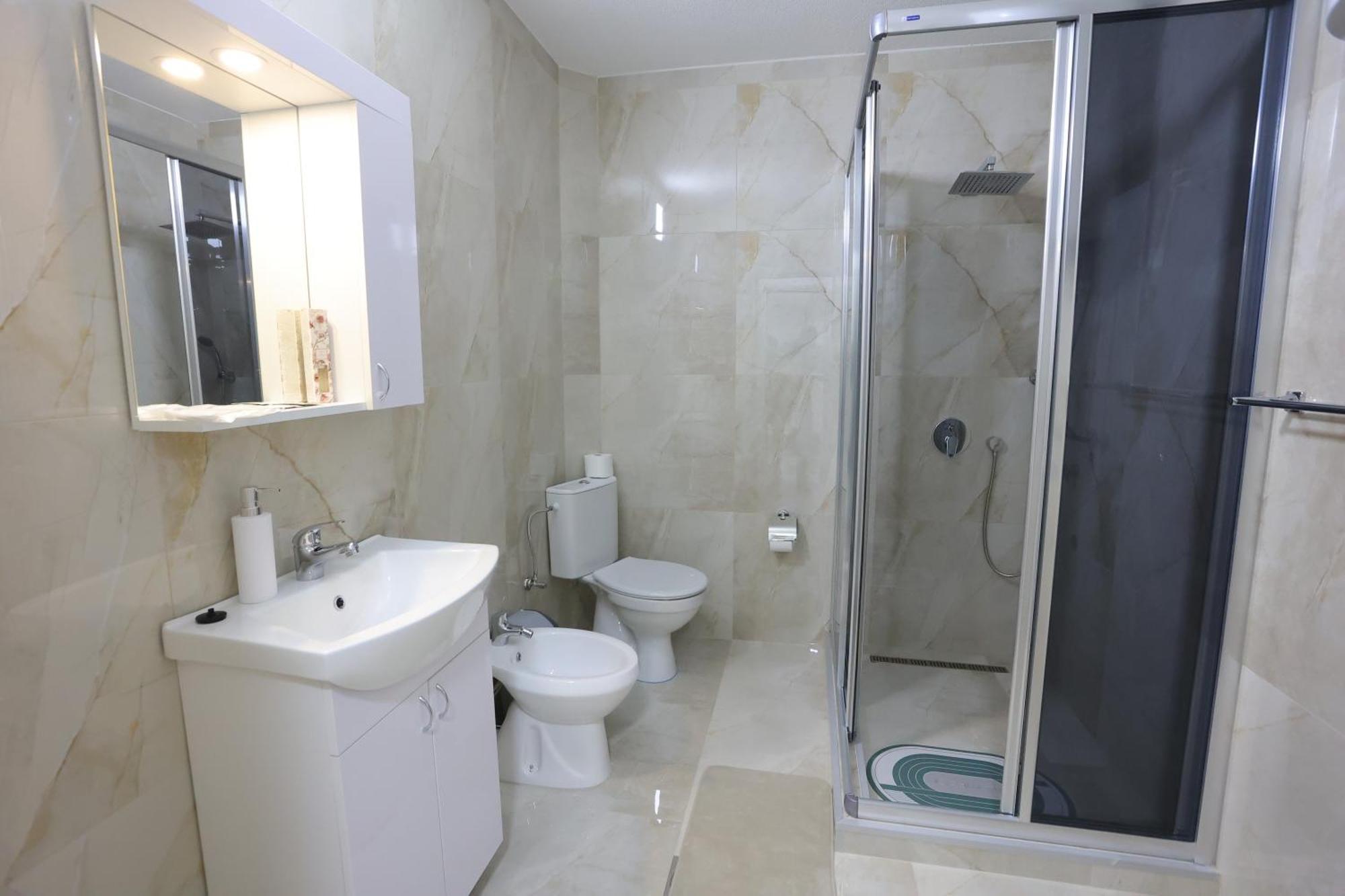 Ivan'S Guesthouse Paraćin Eksteriør billede